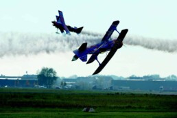 Faszination Modellbau Internationale Leitmesse für Modellbahnen und Modellbau Red Bull Aerobatic Team FN 2022 uai
