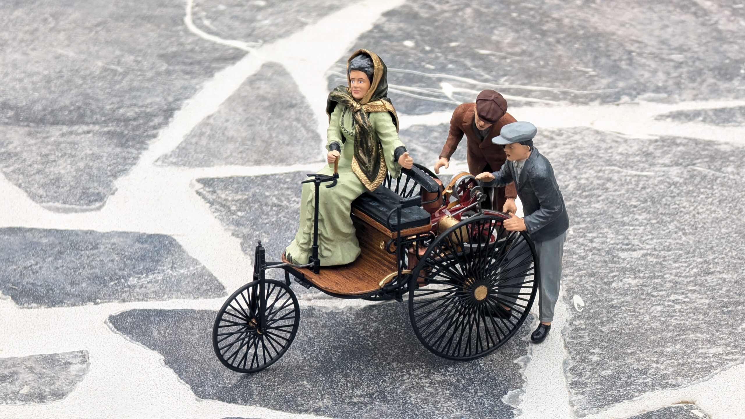 Faszination Modellbau Internationale Leitmesse für Modellbahnen und Modellbau Bild Plastikmodellbau 2025 Benz Motorwagen 02 scaled
