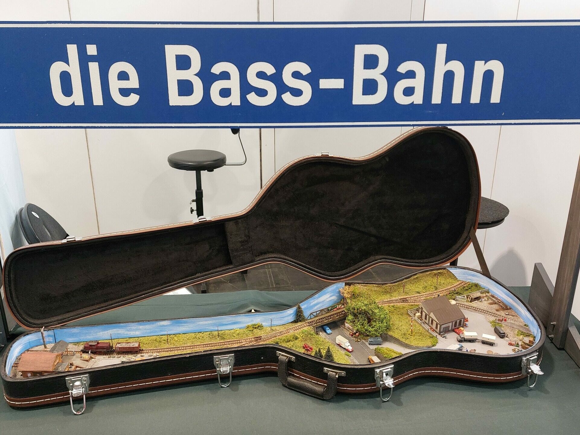 Faszination Modellbau Internationale Leitmesse für Modellbahnen und Modellbau FN2025 Spur N Privatanlage von Simonsdorf 02 scaled uai